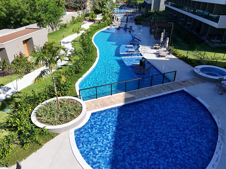 Beach Class Summer, Praia de Cupe. Próximo ao centro Porto d